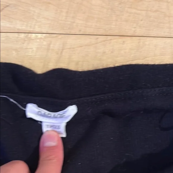 Off-Shoulder navy garage long Sleeve Top - Picture 2 of 2